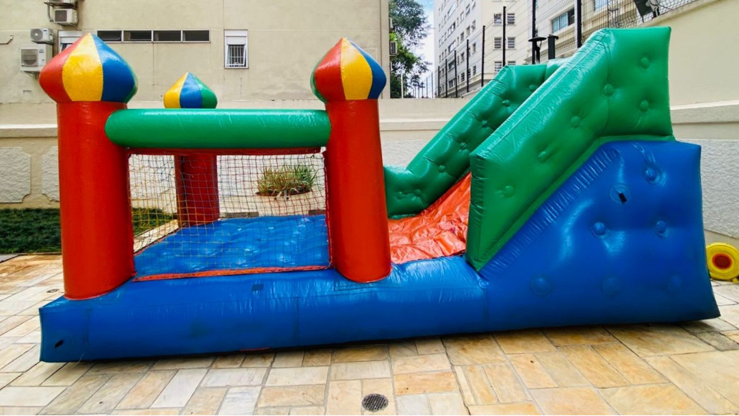 Tobogã com Pula Pula para Festa Infantil
