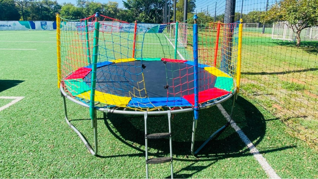 Aluguel de Cama Elástica 3,66 Grande para Eventos